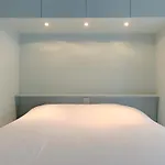 20 - Stunning Luxurious Spacious Design At The Apartment